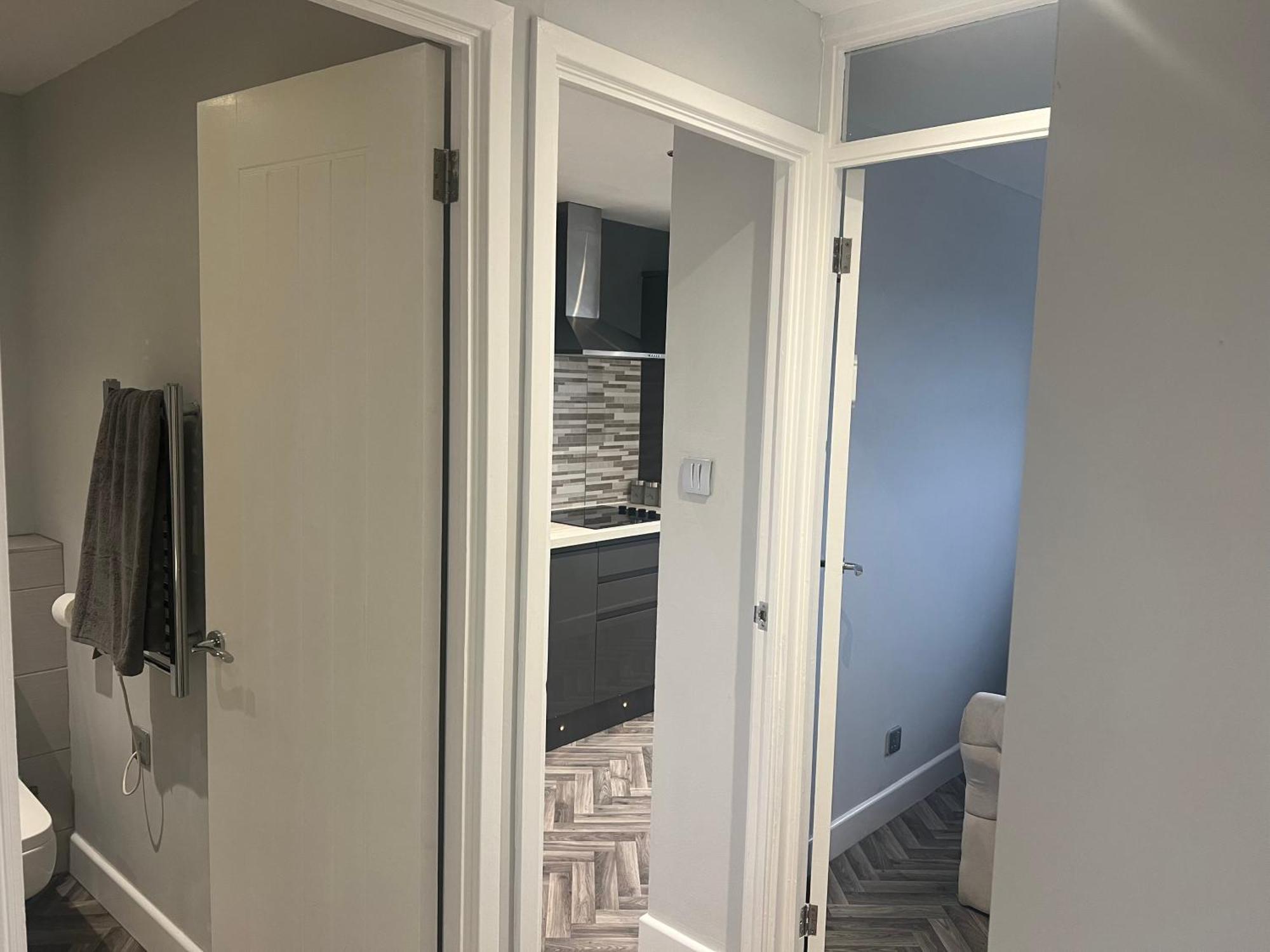 Appartamento Broadway Retreat With Free Parking Herne Bay Esterno foto