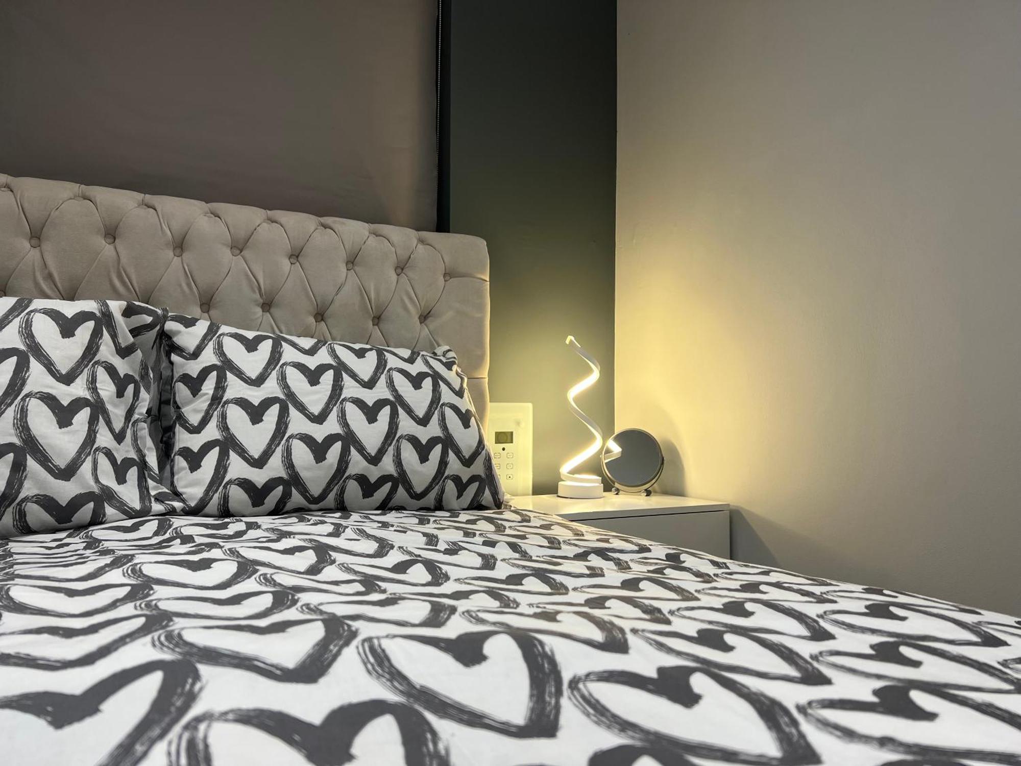 Appartamento Broadway Retreat With Free Parking Herne Bay Esterno foto