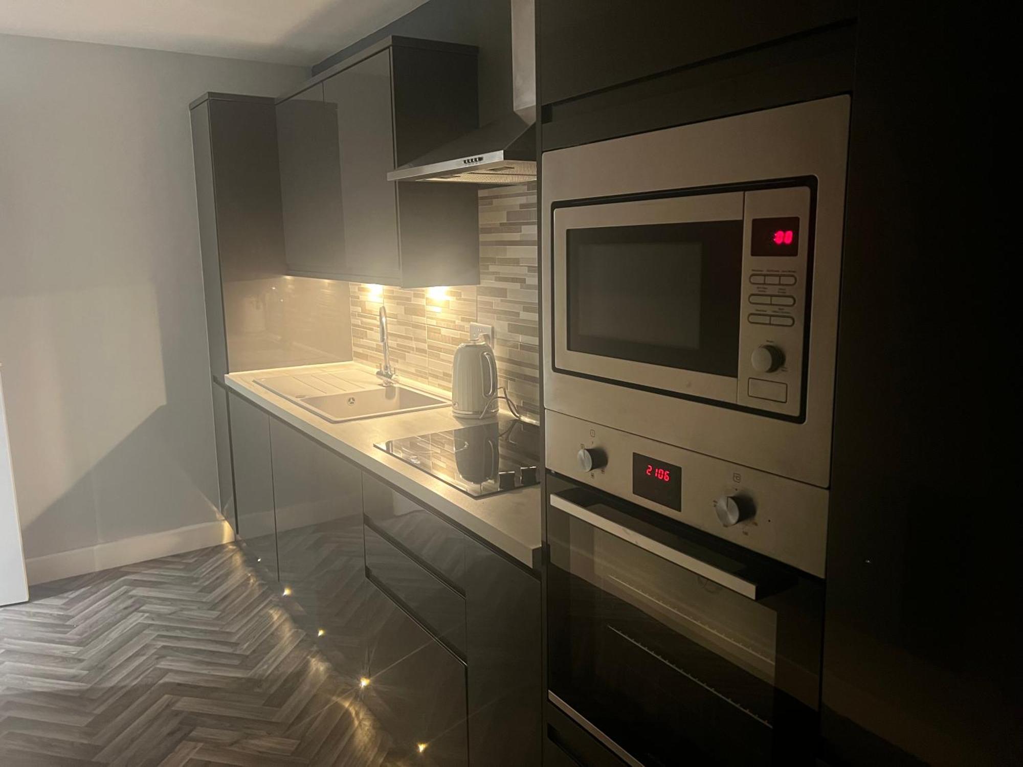 Appartamento Broadway Retreat With Free Parking Herne Bay Esterno foto